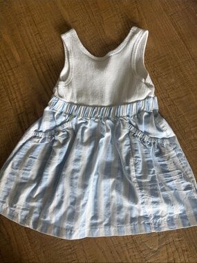 Zara White Tank Top with Light Gray Stripes